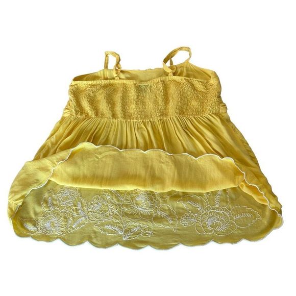 Torrid Women's Yellow Spaghetti Strap Embroidered Floral Tunic Top Size 2 - Picture 11 of 12